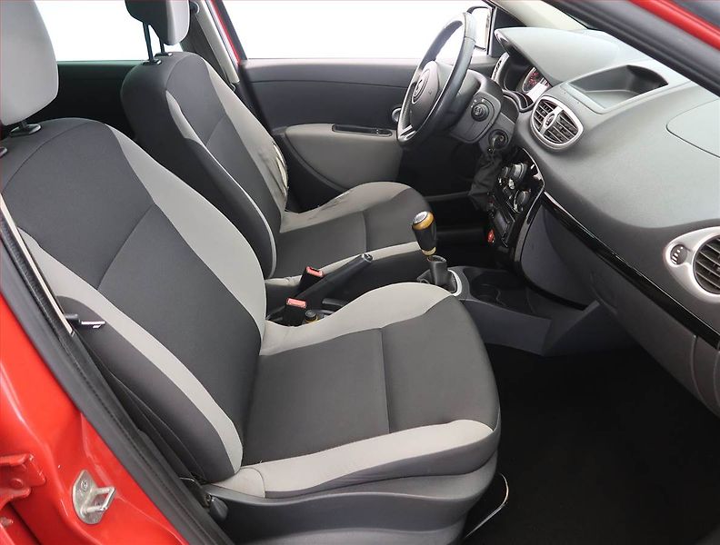 Renault Clio (2010) 1.2, Serv.kniha, Klima - fotka 9 z 14