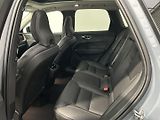 Volvo XC60 2.0  B4 4x4 ULTIMATE - náhled 12