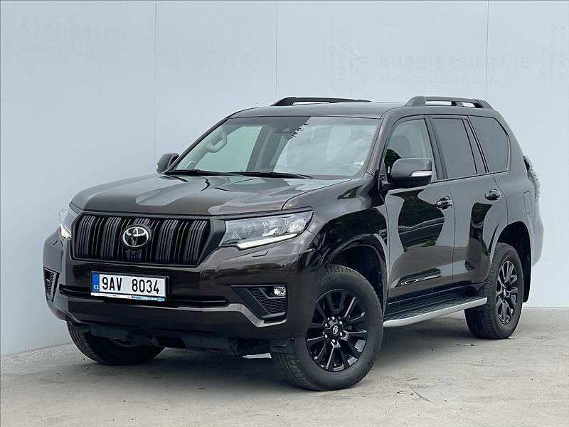 Toyota Land Cruiser 2,8 D4-D AT6 Executive NAVI - fotka 1 z 24