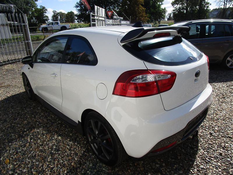 Kia Rio 1,4-80KW - NOVÁ STK - fotka 5 z 20