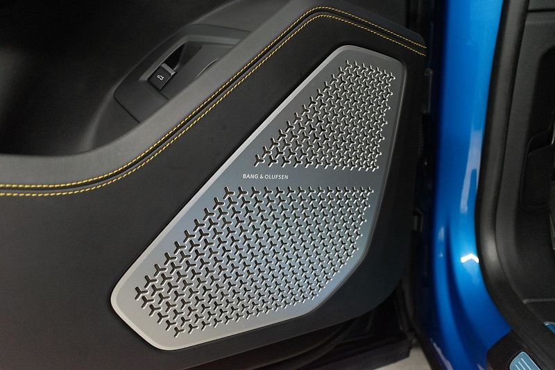 Lamborghini Urus 4.0 V8 650 PS AIR*B&O*DPH* - fotka 16 z 52