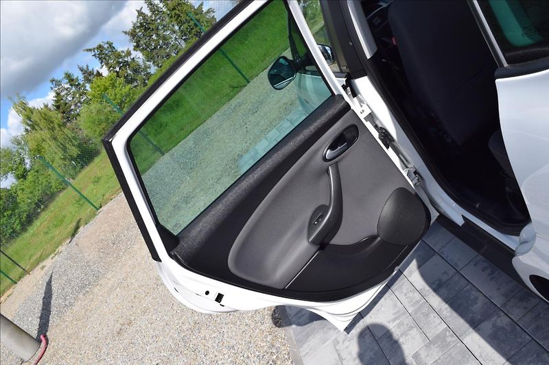 Seat Altea 1,2 TSI 77KW PO ROZVODECH - fotka 29 z 51