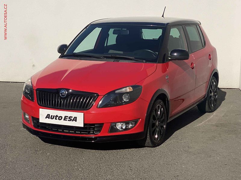 Škoda Fabia (2014) 1.2 TSi, Monte Carlo - fotka 3 z 17