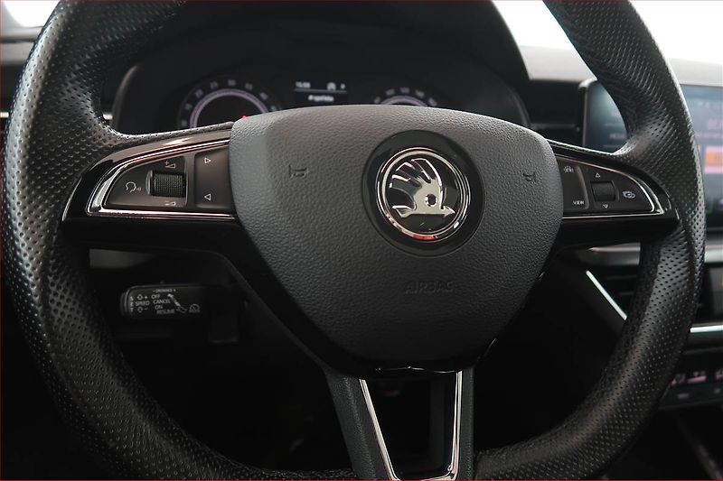 Škoda Scala (2019) Style Plus 1.6 TDI, Automat - fotka 18 z 19