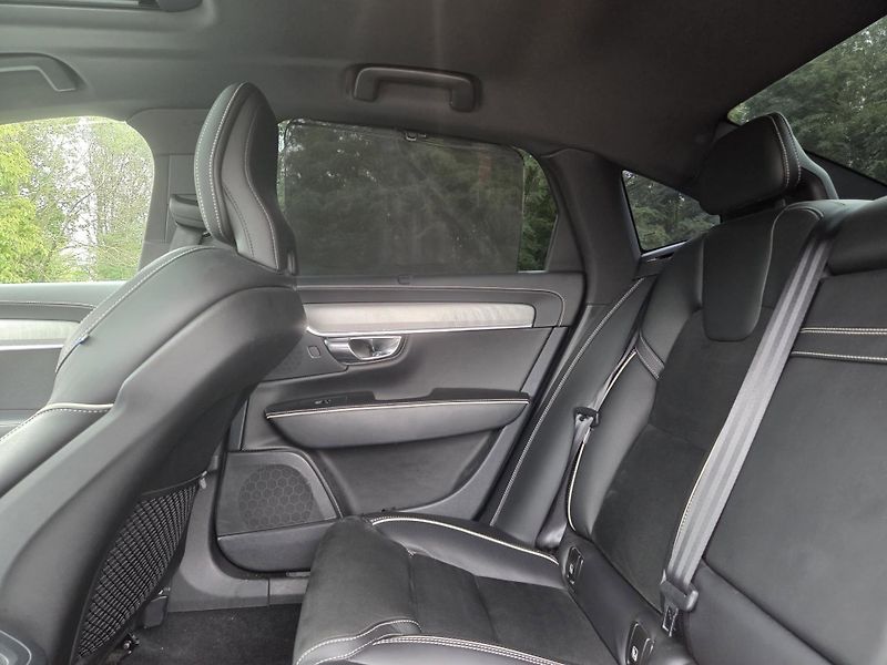 Volvo S90 (2019) - fotka 20 z 24