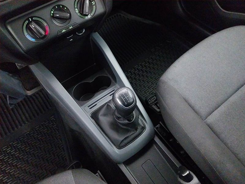 Škoda Fabia (2019) 1.0 - fotka 13 z 15