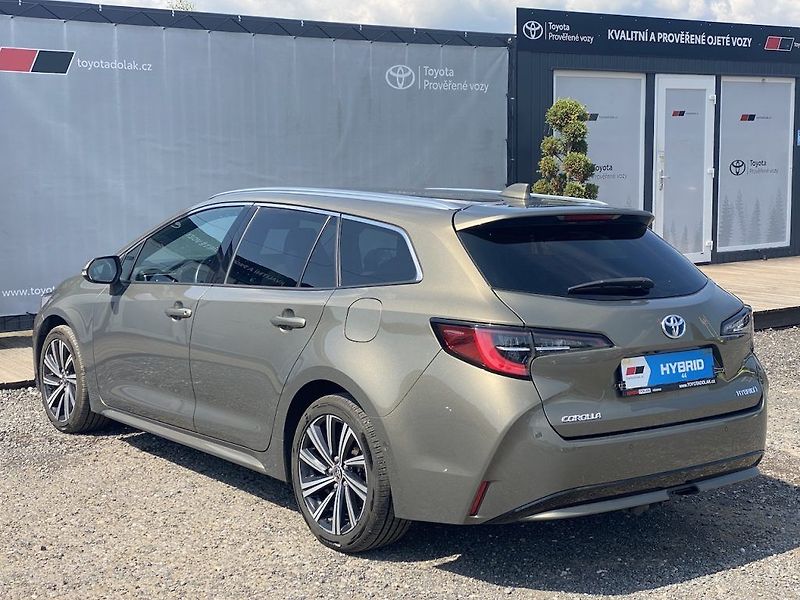 Toyota Corolla 1.8HSD, ČR, StyleTech, záruka - fotka 4 z 31
