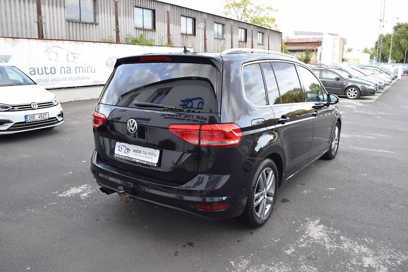 Volkswagen Touran (2016) 1.4TSI 110kw CLBMT 7MÍST TAŽN - fotka 7 z 50