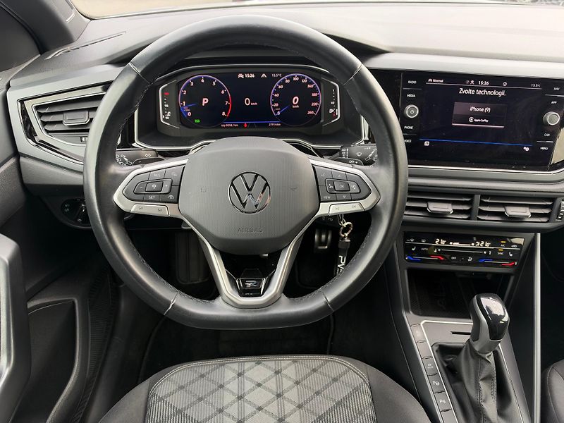 Volkswagen Taigo (2022) 1.5 TSI R-line DSG - fotka 11 z 22