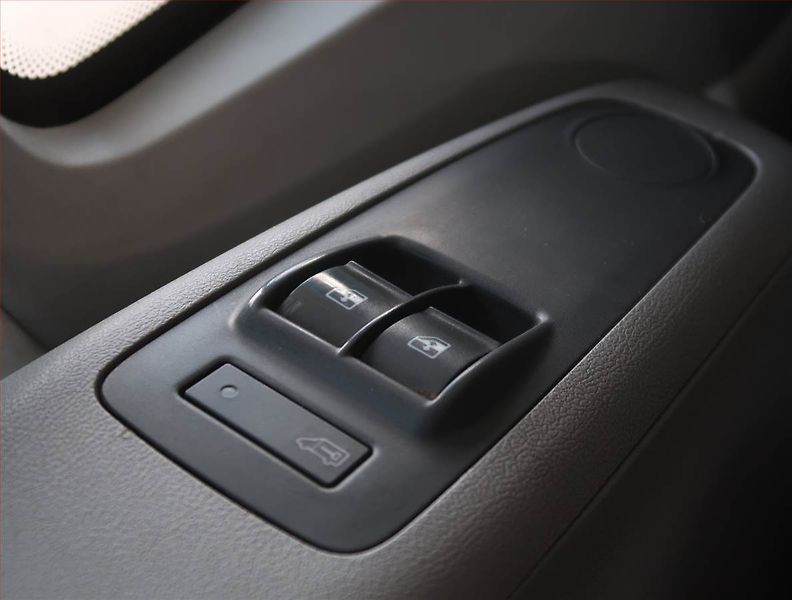Peugeot Boxer (2007) 2.2 HDi, L2H2, ČR - fotka 13 z 14