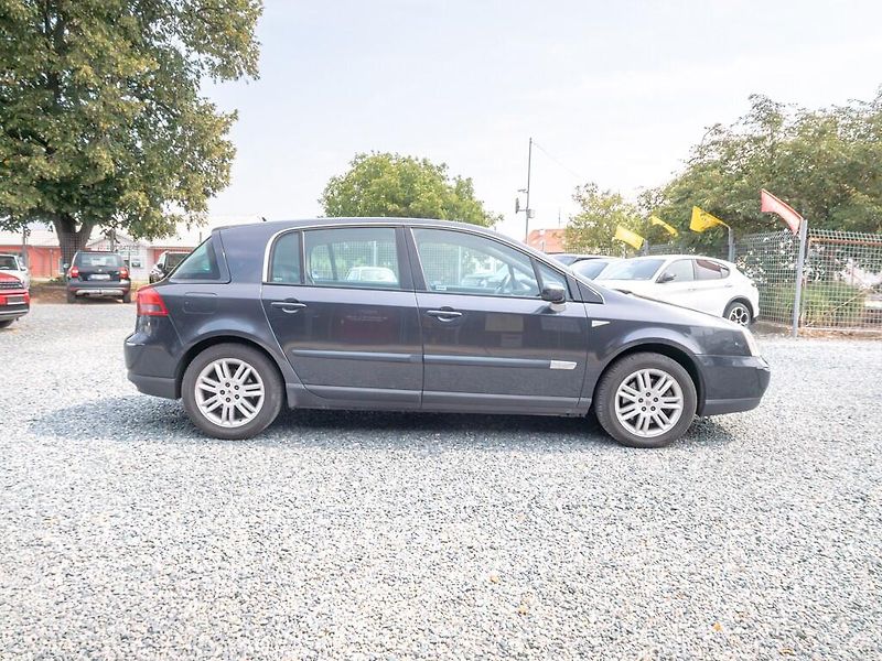 Renault Vel Satis (2003) 2.0T – NOVÉ V ČR - fotka 4 z 45