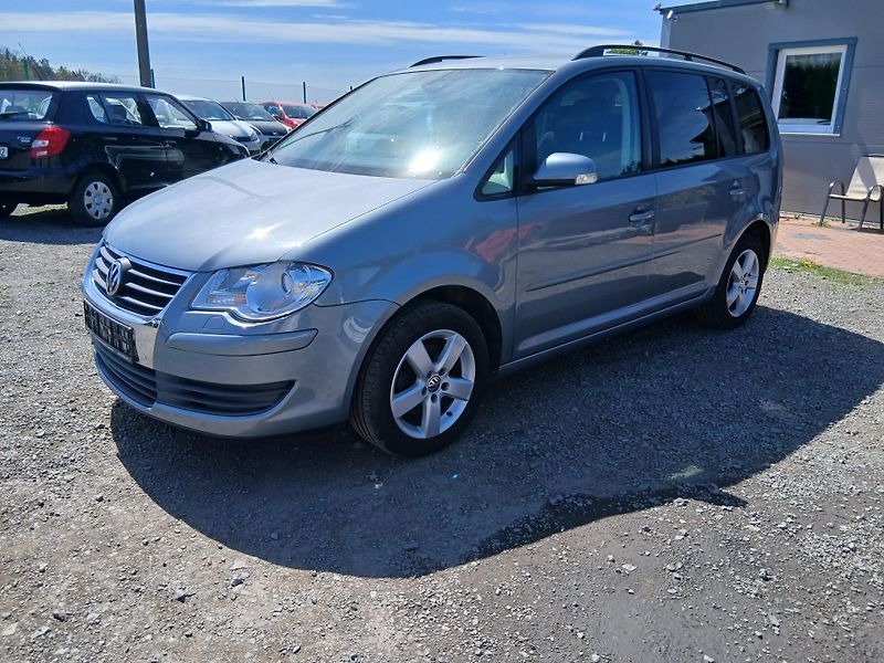 Volkswagen Touran 1.9 TDI, United, 6 rychl. - fotka 1 z 34