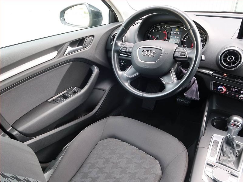Audi A3 (2014) 2.0 TDI, Automat, Navi - fotka 7 z 18