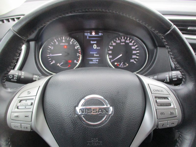 Nissan Qashqai 1.6DIG-T 120kW NAVI VÝHŘEV - fotka 22 z 43