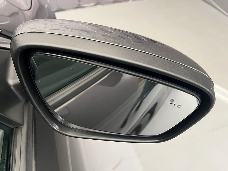 Ford Kuga 2.5 HEV 4x4 TITANIUM ZAMLUVENO - fotka 47 z 63