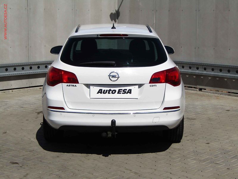 Opel Astra (2015) 1.6 CDTi, ČR, autoAC, temp - fotka 5 z 16