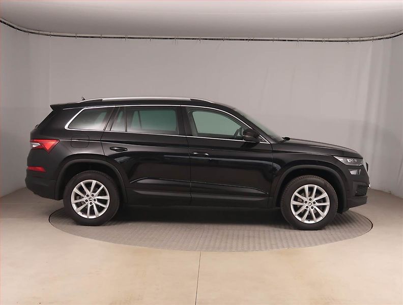 Škoda Kodiaq (2023) Style 2.0 TDI - fotka 6 z 21