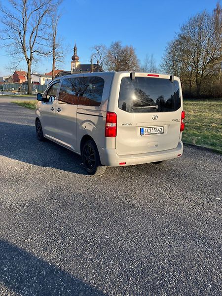Toyota ProAce Verso (2018) - fotka 9 z 33