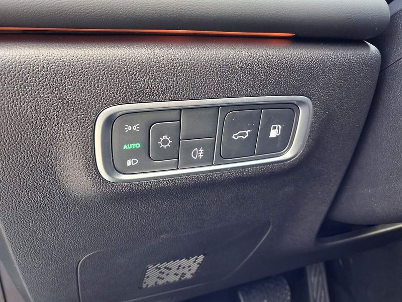 Omoda 7 (2026) Luxury 1.5 tGDI PHEV - fotka 12 z 30