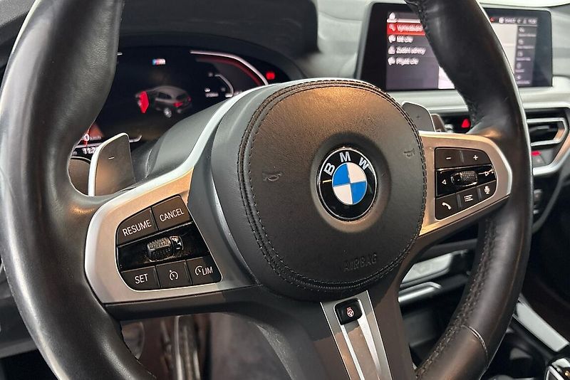 BMW X3 xDrive30d - fotka 21 z 25