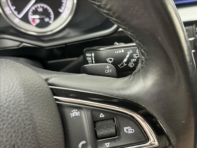 Škoda Superb (2016) - fotka 14 z 33
