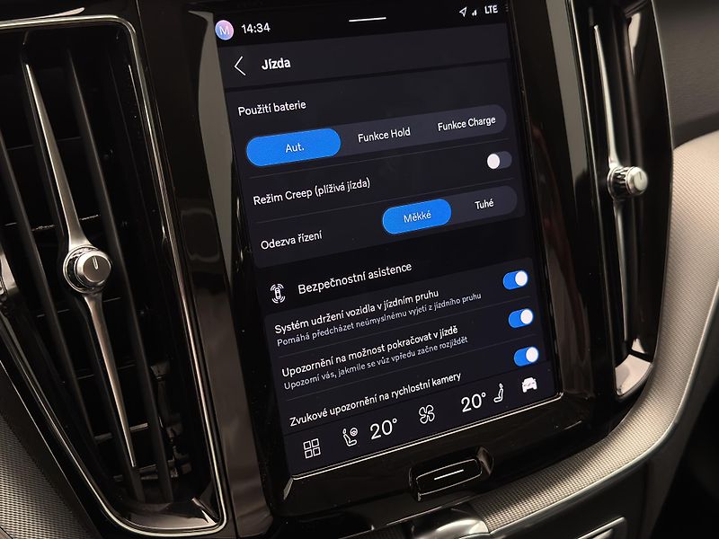 Volvo XC60 T6 AWD RECHARGE BRIGHT PLUS  - fotka 38 z 48