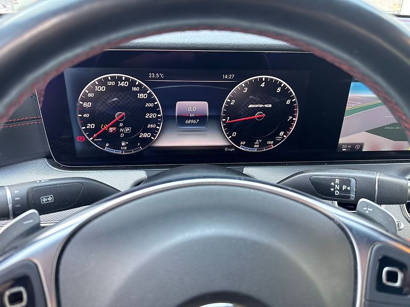 Mercedes-Benz Třídy E E43 AMG 4MATIC - fotka 10 z 21