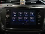 Volkswagen Tiguan (2018) 2.0 TDi Allspace, 1.maj,ČR - náhled 17