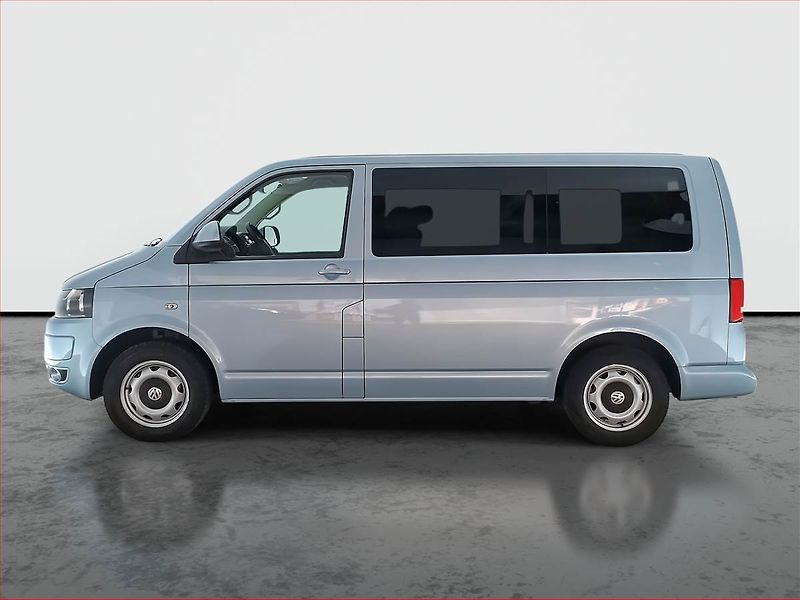 Volkswagen Multivan (2013) BlueMotion 2.0 TDI - fotka 3 z 16