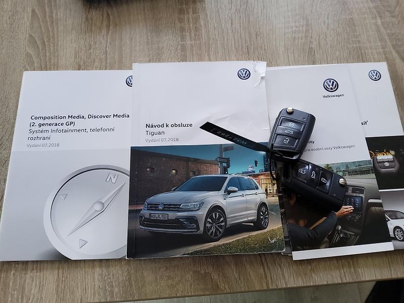 Volkswagen Tiguan (2019) 2.0TDI 110kW Comfl DSG 1maj ČR - fotka 25 z 25