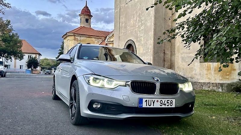 BMW Řada 3 (2017) BMW 320d 140kw 190ps Vebasto - fotka 1 z 8