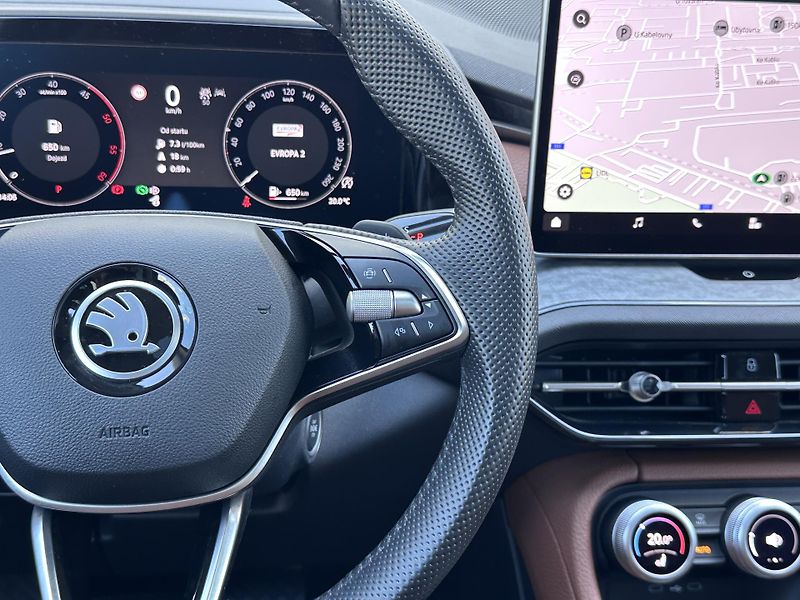 Škoda Kodiaq 20TDI 142kw DSG 4X4 Exclusive  - fotka 13 z 30