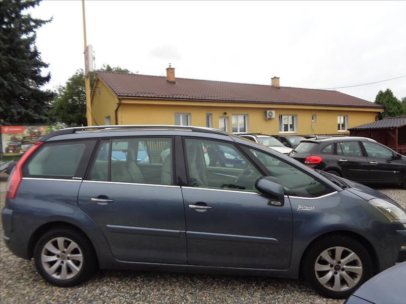 Citroën C4 Picasso 2,0 - fotka 17 z 17