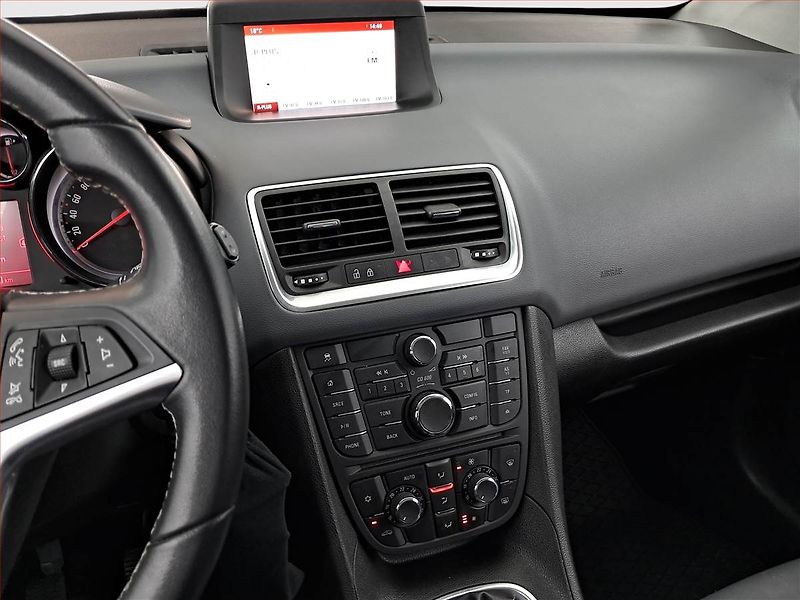 Opel Meriva (2014) 1.4 Turbo, Tempomat - fotka 12 z 21