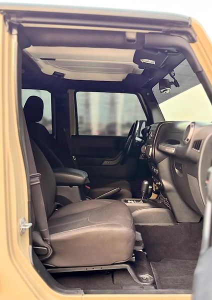 Jeep Wrangler (2017) Ikona 4x4 bez kompromisu - fotka 10 z 12