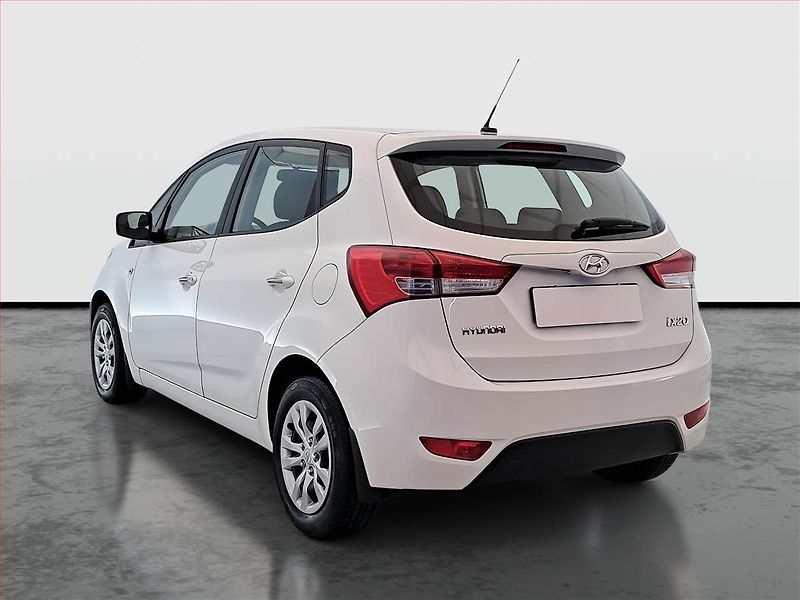 Hyundai ix20 (2018) 1.4 CVVT, ČR,1.maj - fotka 4 z 15