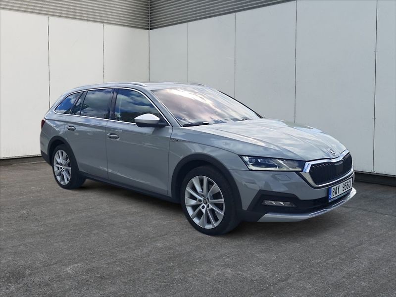 Škoda Octavia 2,0 TDI 110 4x4 Scout DSG - fotka 1 z 11