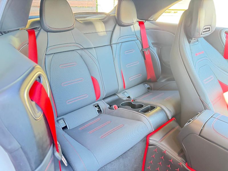 Mercedes-Benz CLE (2025) AMG 53 4MATIV - fotka 16 z 21