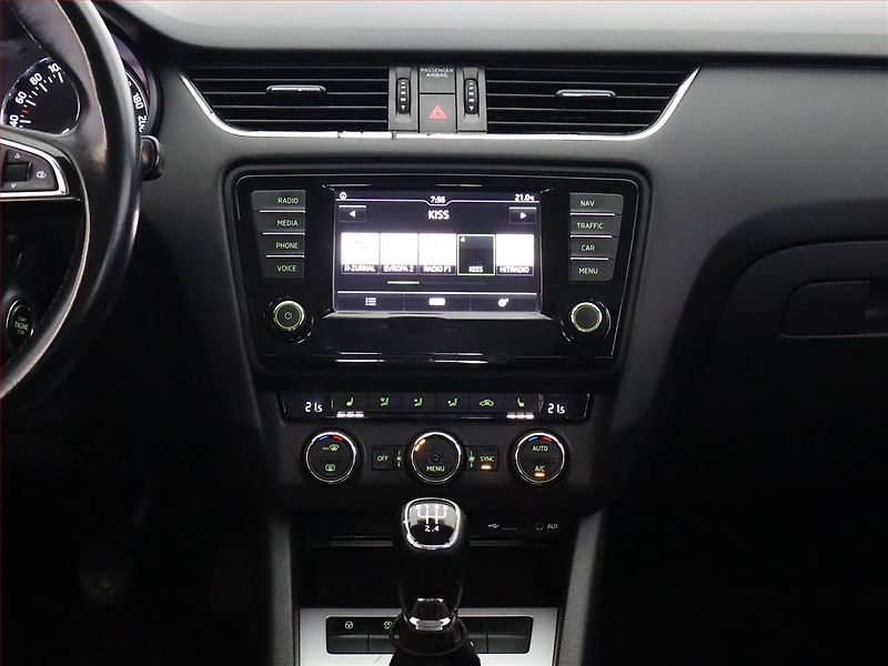 Škoda Octavia (2017) Style 1.6 TDI, Navi, Tempomat - fotka 10 z 17