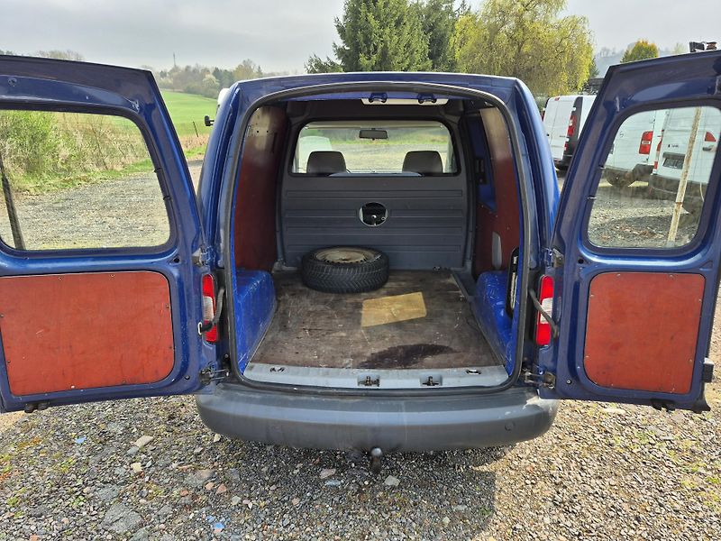 Volkswagen Caddy (2009) 2.0Sdi  Klima Tažné - fotka 20 z 23