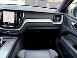 Volvo XC60 T8 AWD RECH.+sada zimních kol  - náhled 22