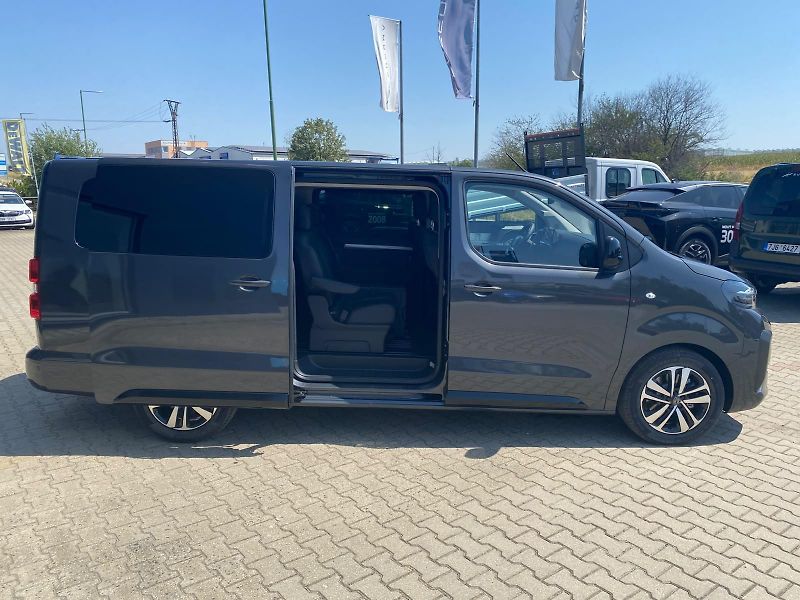 Peugeot Traveller (2026) Allure L3 2.2 BHDi 180 EAT8 - fotka 9 z 36