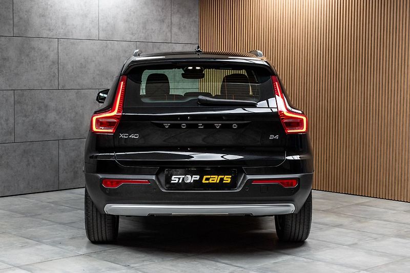 Volvo XC40 B4 CORE*145KW*ACC*ČR*DPH*1.MAJ - fotka 6 z 46