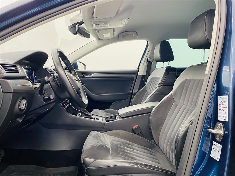 Škoda Superb 2,0 TDI 147kW DSG Style Plus - fotka 5 z 27