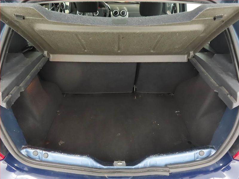 Dacia Sandero (2010) 1.4 MPI, po STK, Tažné - fotka 13 z 13