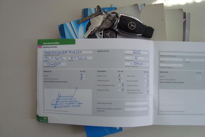 Mercedes-Benz Třídy C (2008) 220CDi,AUT,ČR,Servisní kniha - fotka 63 z 65