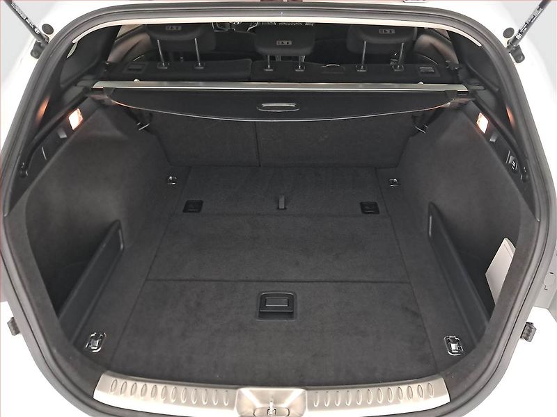 Hyundai i40 (2018) 1.7 CRDi, ČR,1.maj, Navi - fotka 14 z 19