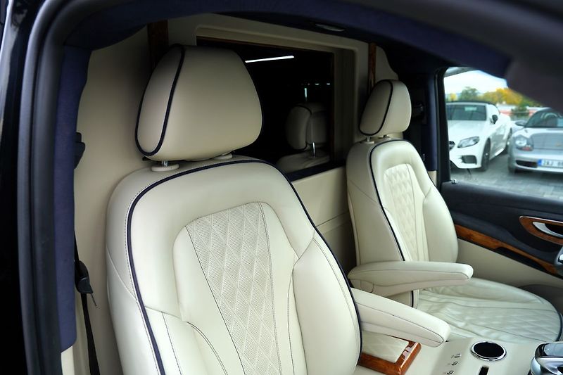 Mercedes-Benz Třídy V V250d Extra Long/BUSINESS VIP - fotka 24 z 45