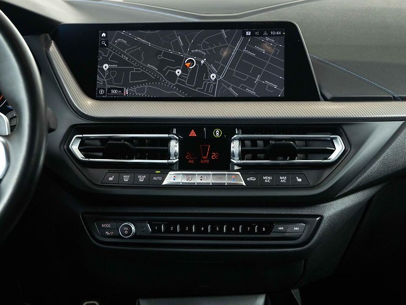 BMW Řada 2 M235i xDrive Gran Coupé - fotka 14 z 22