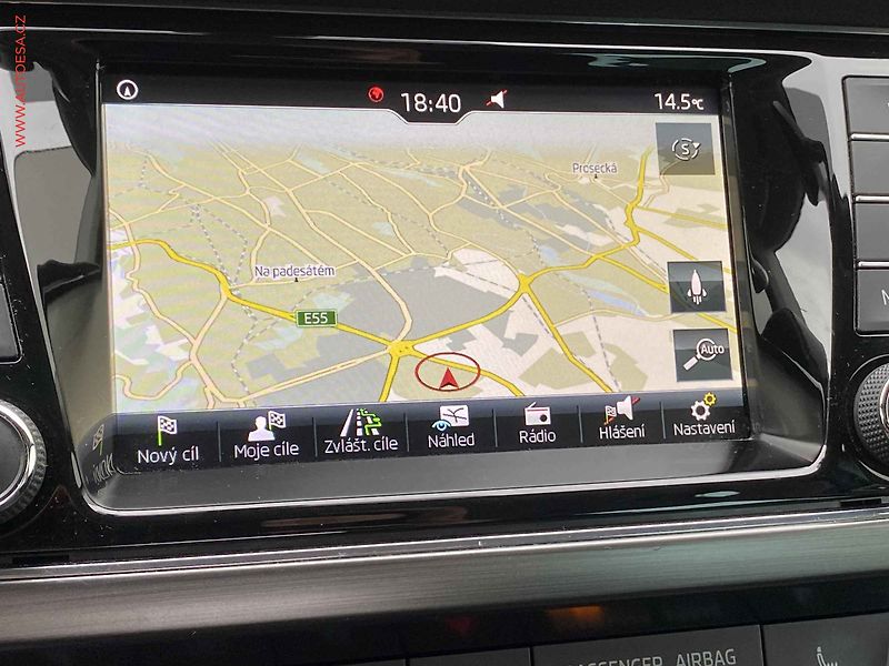 Škoda Fabia (2019) 1.0 TSi, Soleil, navi, +ALU - fotka 17 z 20